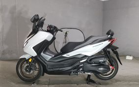HONDA FORZA MF17