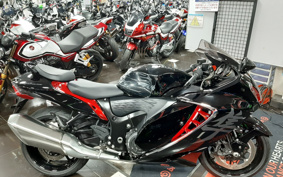 SUZUKI HAYABUSA 2022 EJ11A