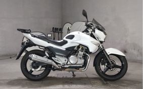 SUZUKI GSR250 GJ55D