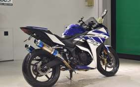 YAMAHA YZF R-3 2017