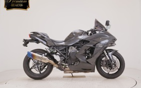 KAWASAKI NINJA H2 SX 2018 ZXT02A
