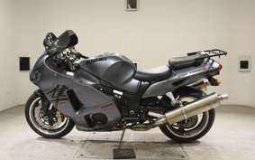 SUZUKI GSX-1300R HAYABUSA 2002