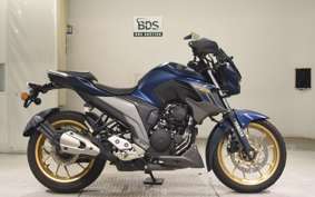 YAMAHA FZS25 2012
