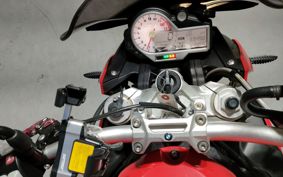 BMW S1000R 2015 0D02