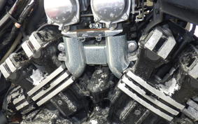 YAMAHA VMAX 2000