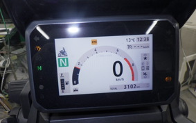 HONDA X-ADV 750 2025 RH21