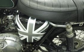 TRIUMPH BONNEVILLE 2005