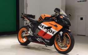 HONDA CBR1000RR 2004 SC57