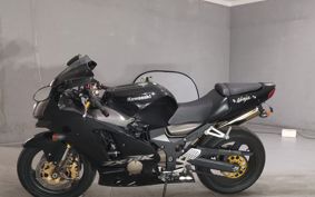 KAWASAKI ZX 1200 NINJA R 2004 ZXT20B