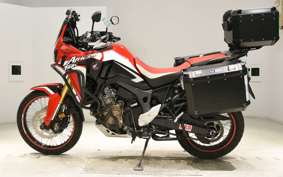 HONDA CRF1000L AFRICA TWIN 2018 SD04