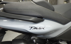 YAMAHA T-MAX 560 T 2025 SJ21J