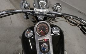 HARLEY FLSTC1450 2001 BJY