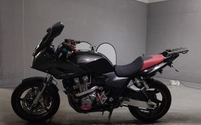 HONDA CB1300SF BOLDOR 2005 SC54