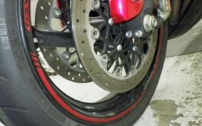 SUZUKI GSX-R750 2014