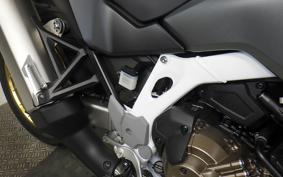 HONDA CRF1100L AFRICA TWIN DCT 2026 SD15