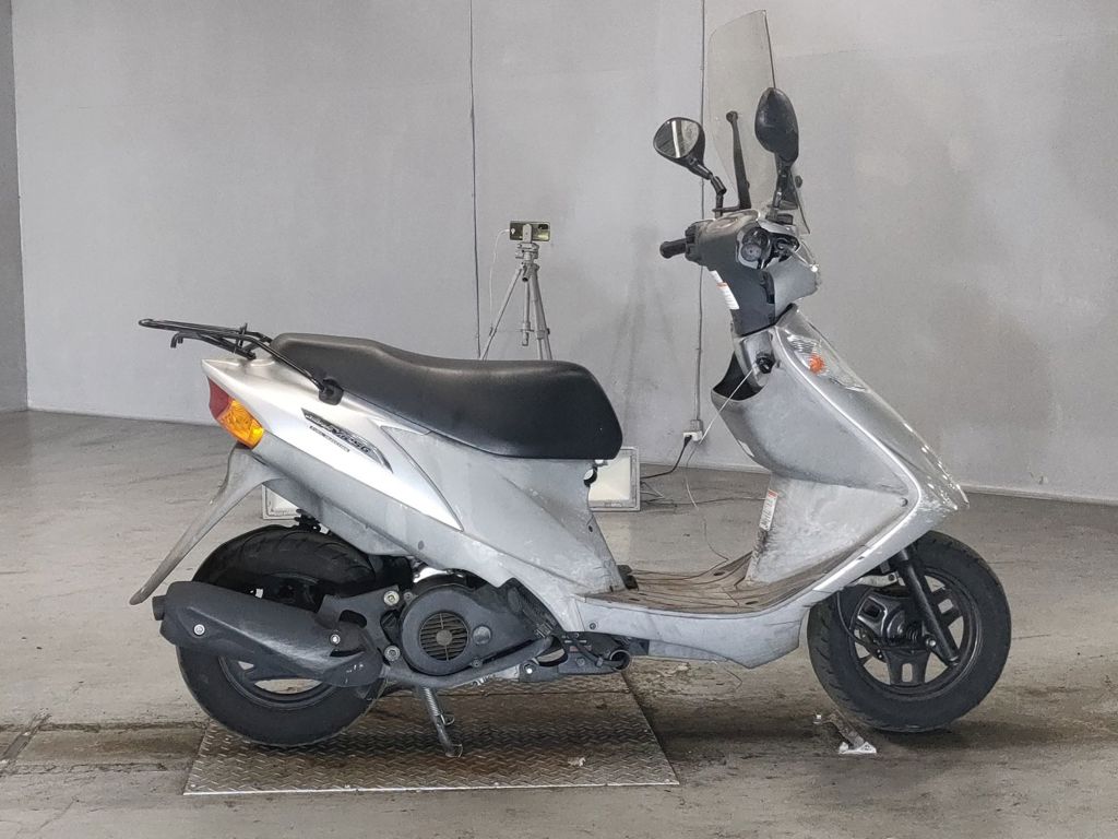 Фото Suzuki ADDRESS V125 с японского аукциона