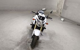 SUZUKI GSR750 C5112