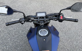 HONDA CB250R MC52