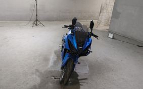 SUZUKI GSX-8R EM1AA
