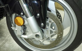 SUZUKI BOULEVARD M109R 2011