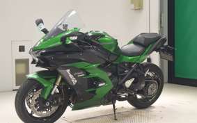 KAWASAKI NINJA H2 SX SE 2018 ZXT02A