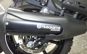 HUSQVARNA SVARTPILEN 250 2017