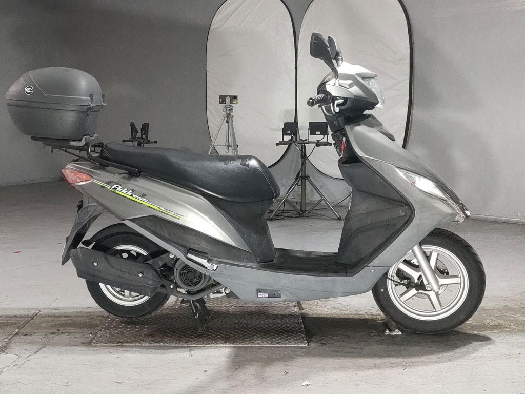 Фото Suzuki ADDRESS V125 с японского аукциона