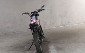 YAMAHA SEROW 225 1KH