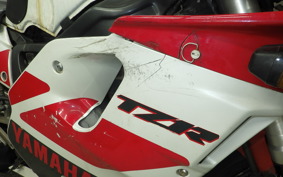 YAMAHA TZR250 R 2004 3XV