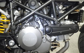 DUCATI HYPERMOTARD 796 2011