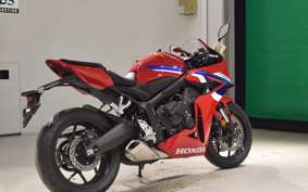 HONDA CBR650R E-Clutch 2025 RH17
