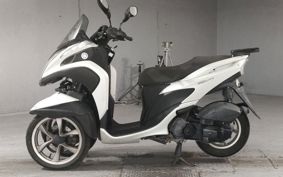 YAMAHA TRICITY 125 SE82J