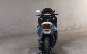YAMAHA T-MAX 500 2010 SJ08J