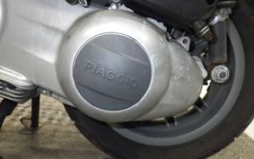 PIAGGIO MP3 250 2004