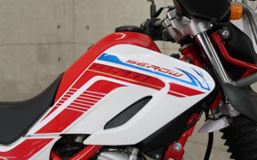 YAMAHA TOURING SEROW DG31J