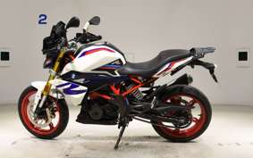 BMW G310R 2022