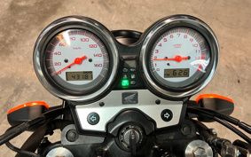 HONDA VTR 250 MC33