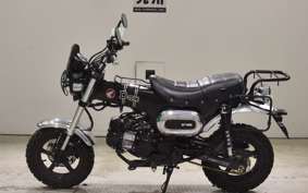 HONDA DAX 125 2021 JB06