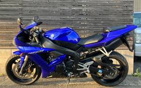 YAMAHA YZF-R1 2003 RN09