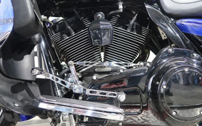 HARLEY FLTRXSE TC8