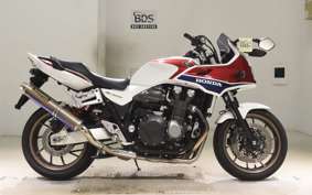 HONDA CB1300SB SUPER BOLDOR A 2016 SC54