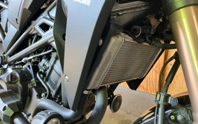 HONDA CB250R MC52