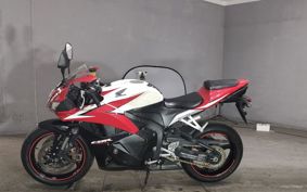 HONDA CBR600RR 2010 PC40