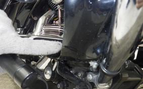HARLEY FLHX 1690 2013