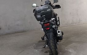 SUZUKI DL650 ( V-Strom 650 ) C733A