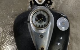 YAMAHA DRAGSTAR 250 VG02J