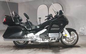 HONDA GL 1800 GOLD WING 2015 SC68
