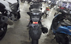 YAMAHA FZ25