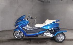 OTHER  TRIKE 200CC ..