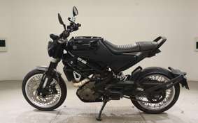 HUSQVARNA SVARTPILEN 401 2020